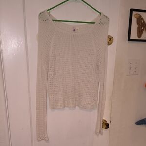 Alya | Off-White Knit Crew Neck Sweater